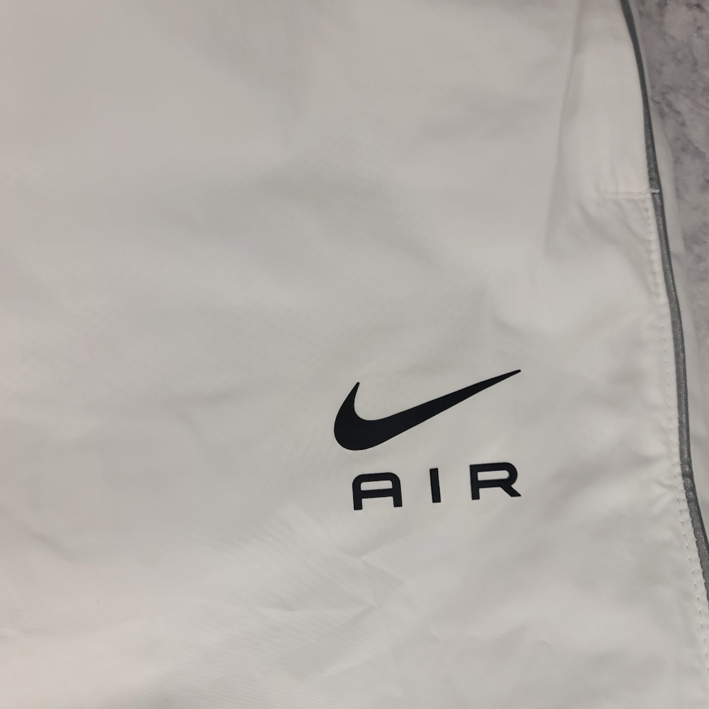 Nike Men's Sportswear Air Woven Pants White Medium Loose Fit NWT - Picture 8 of 16